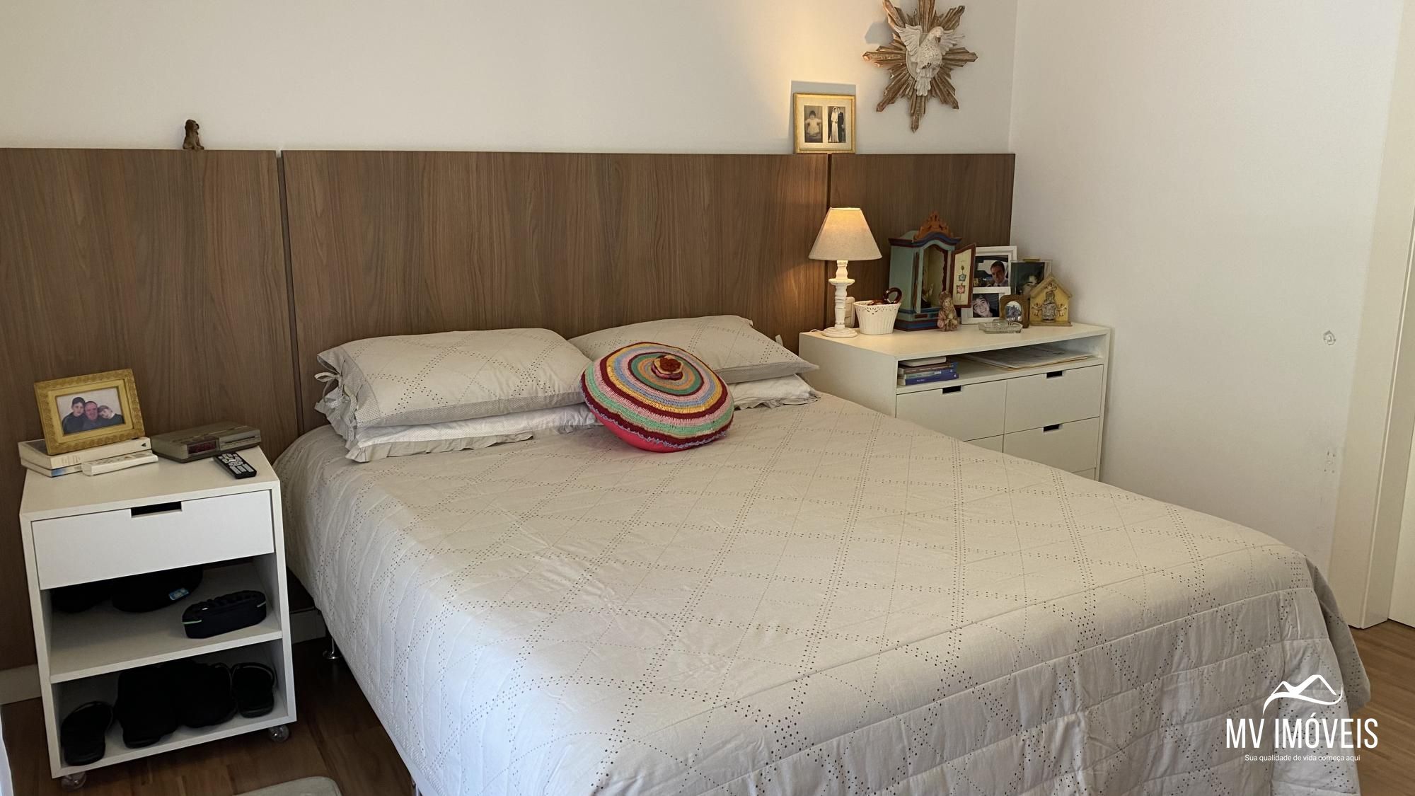 Apartamento à venda com 3 quartos, 145m² - Foto 21