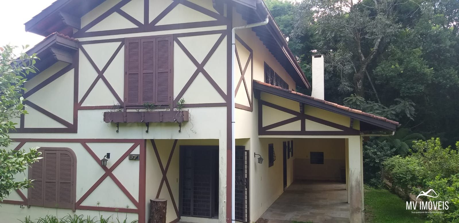 Casa, 3 quartos, 269 m² - Foto 1