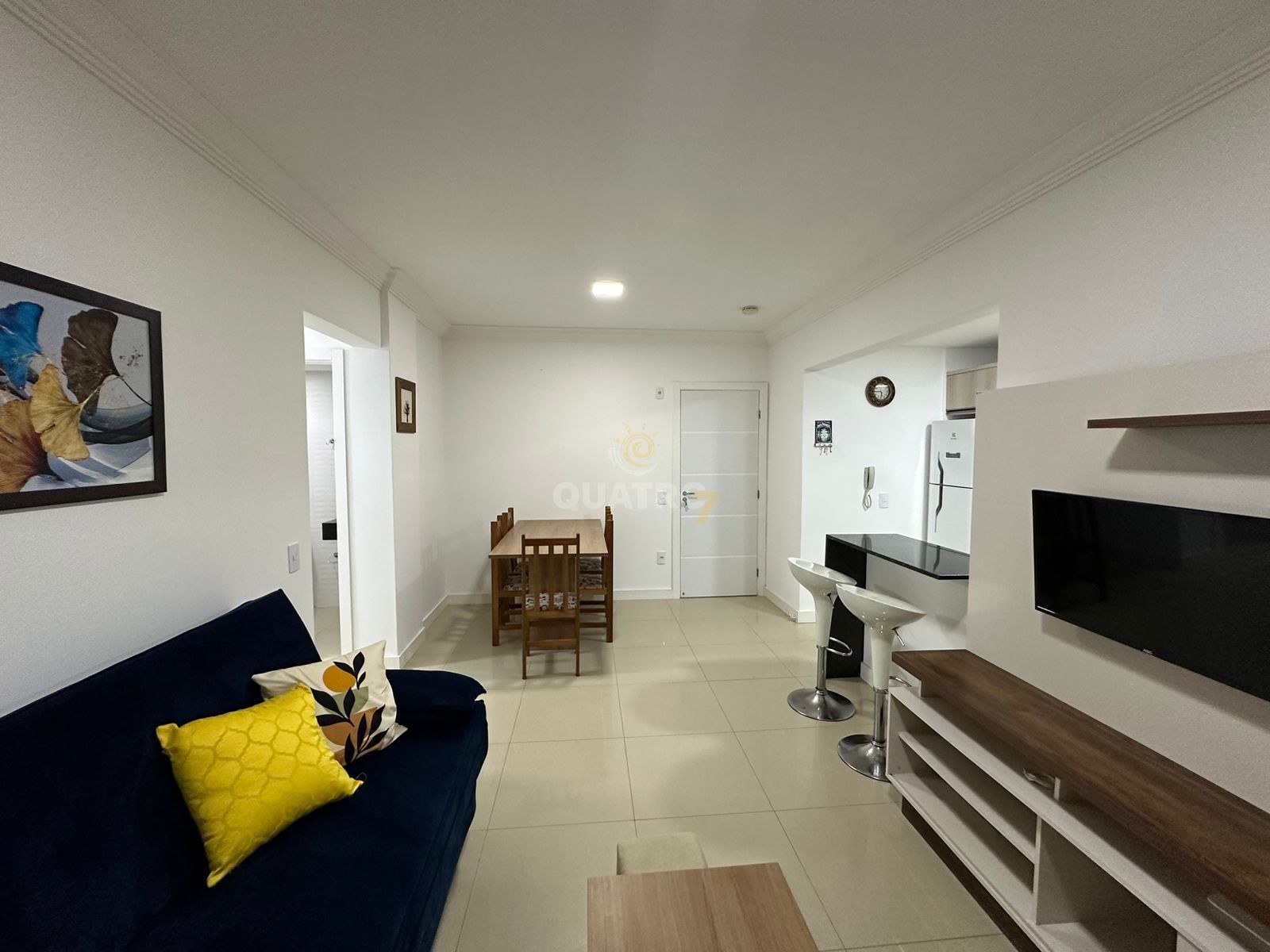 Apartamento à venda com 2 quartos, 70m² - Foto 6