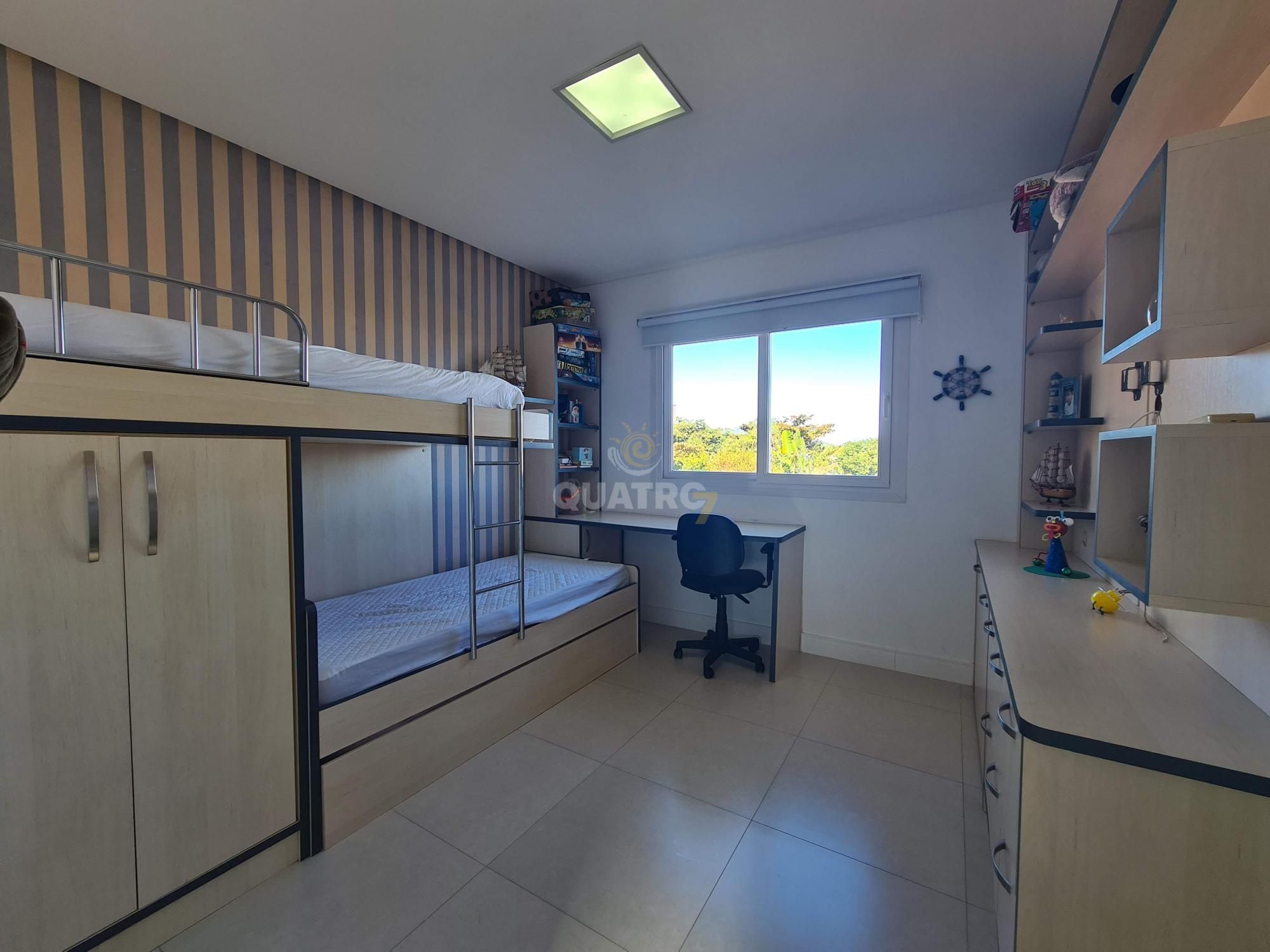 Casa, 5 quartos, 260 m² - Foto 21