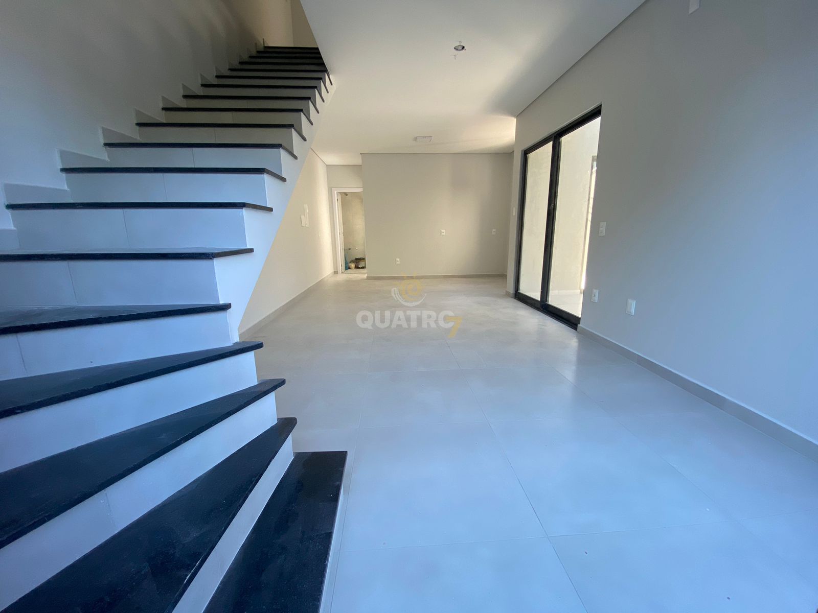 Sobrado à venda com 3 quartos, 110m² - Foto 6