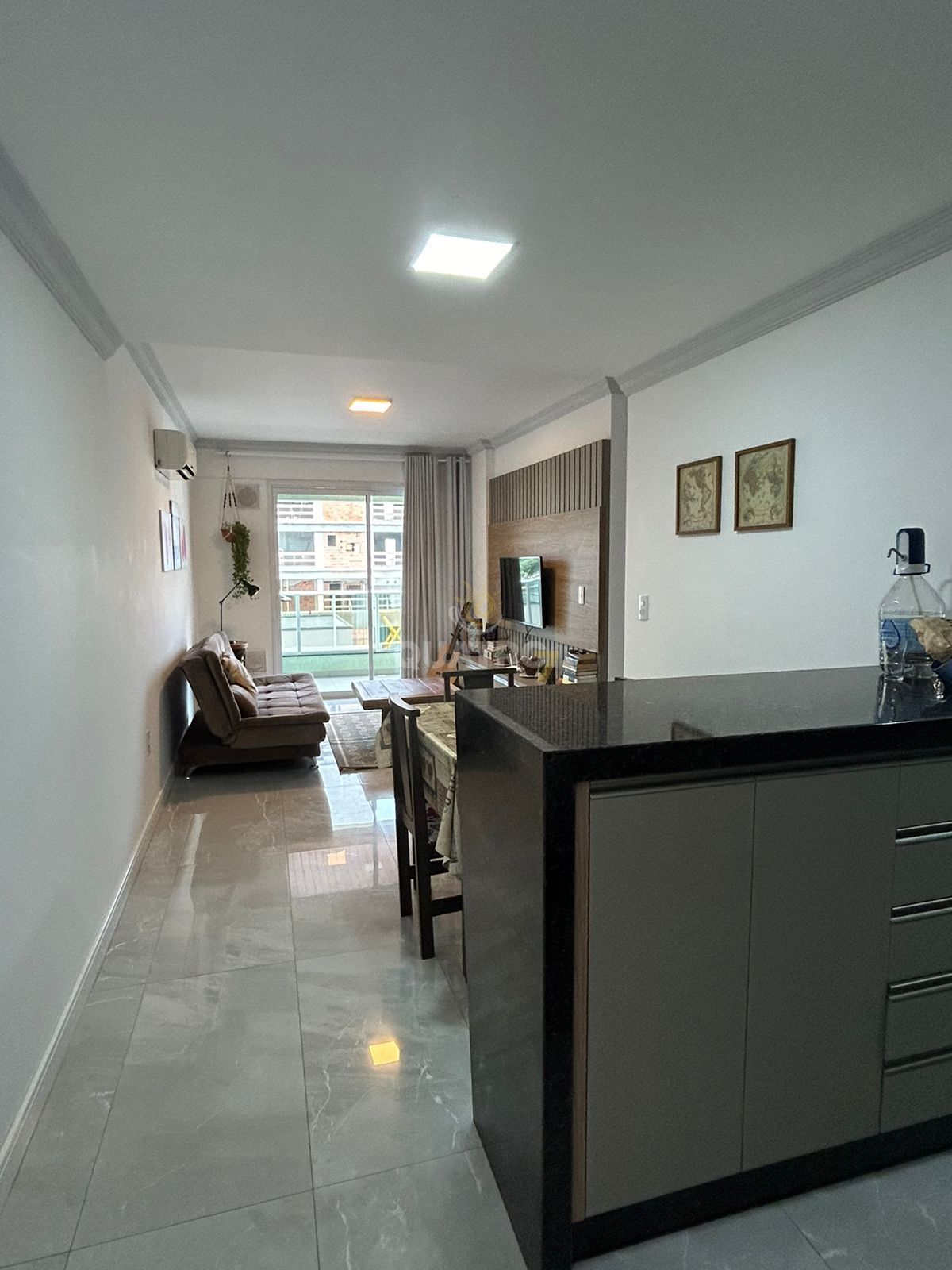 Apartamento à venda com 2 quartos, 75m² - Foto 8