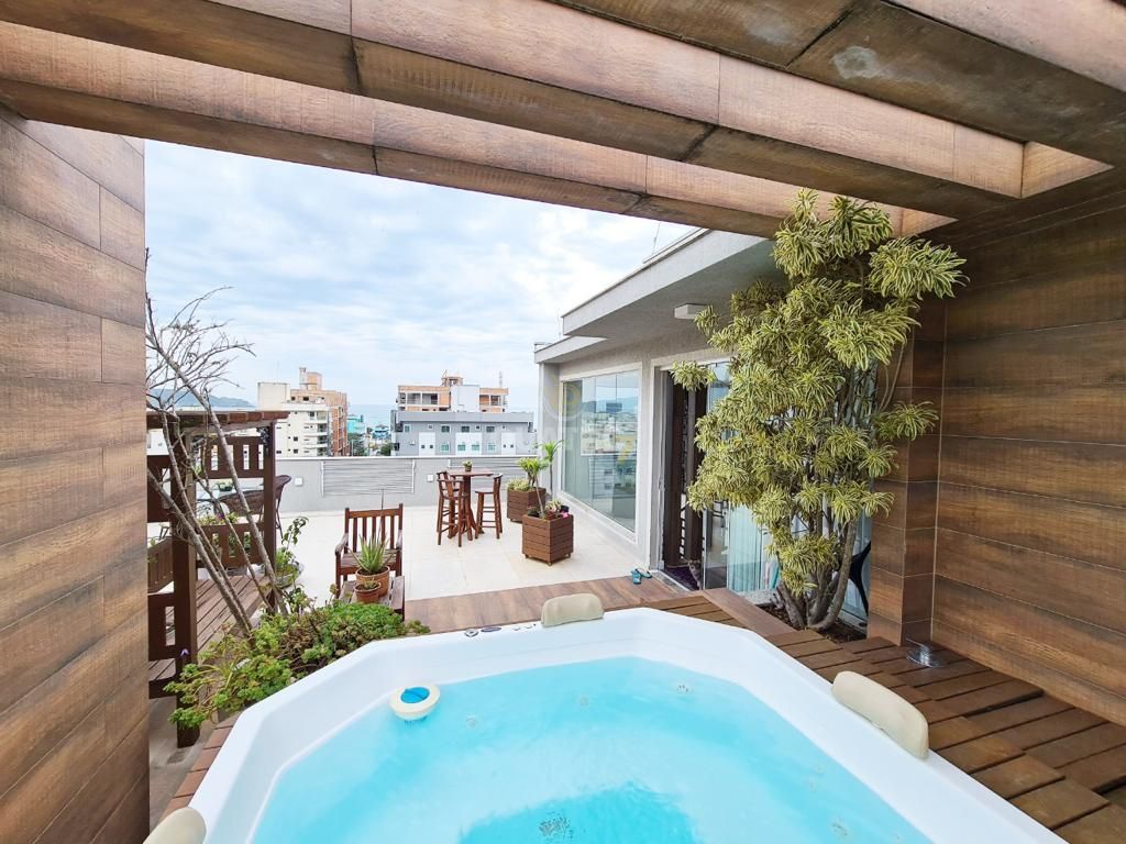 Cobertura, 3 quartos, 210 m² - Foto 6