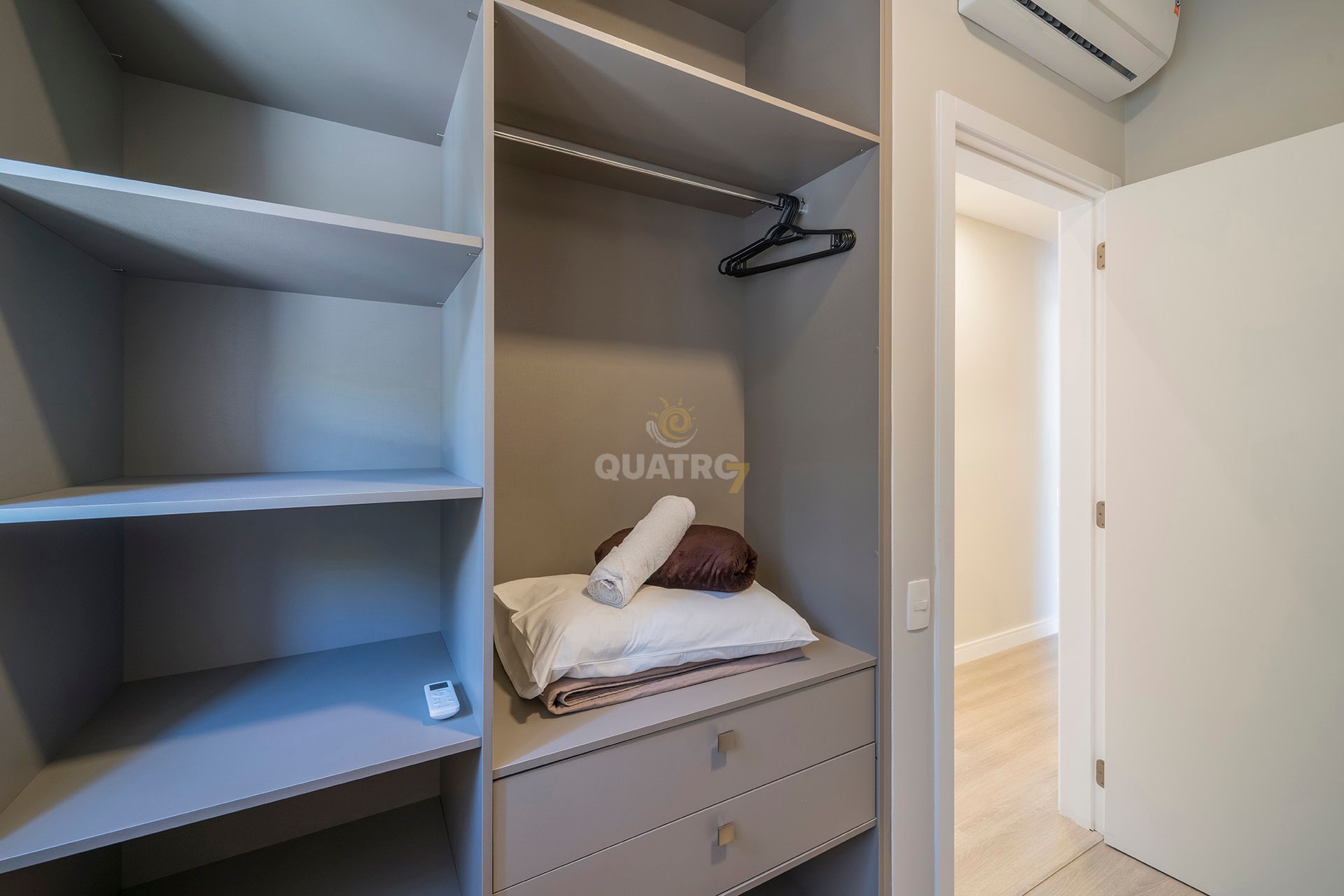 Apartamento à venda com 4 quartos, 151m² - Foto 30