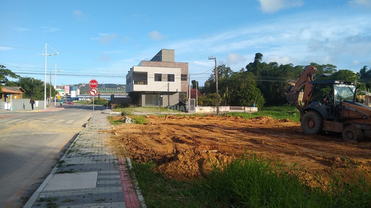 Terreno à venda, 400m² - Foto 1