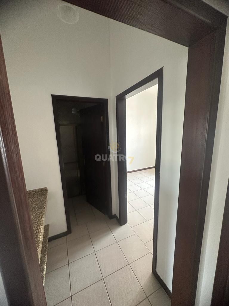 Casa à venda com 3 quartos, 128m² - Foto 14