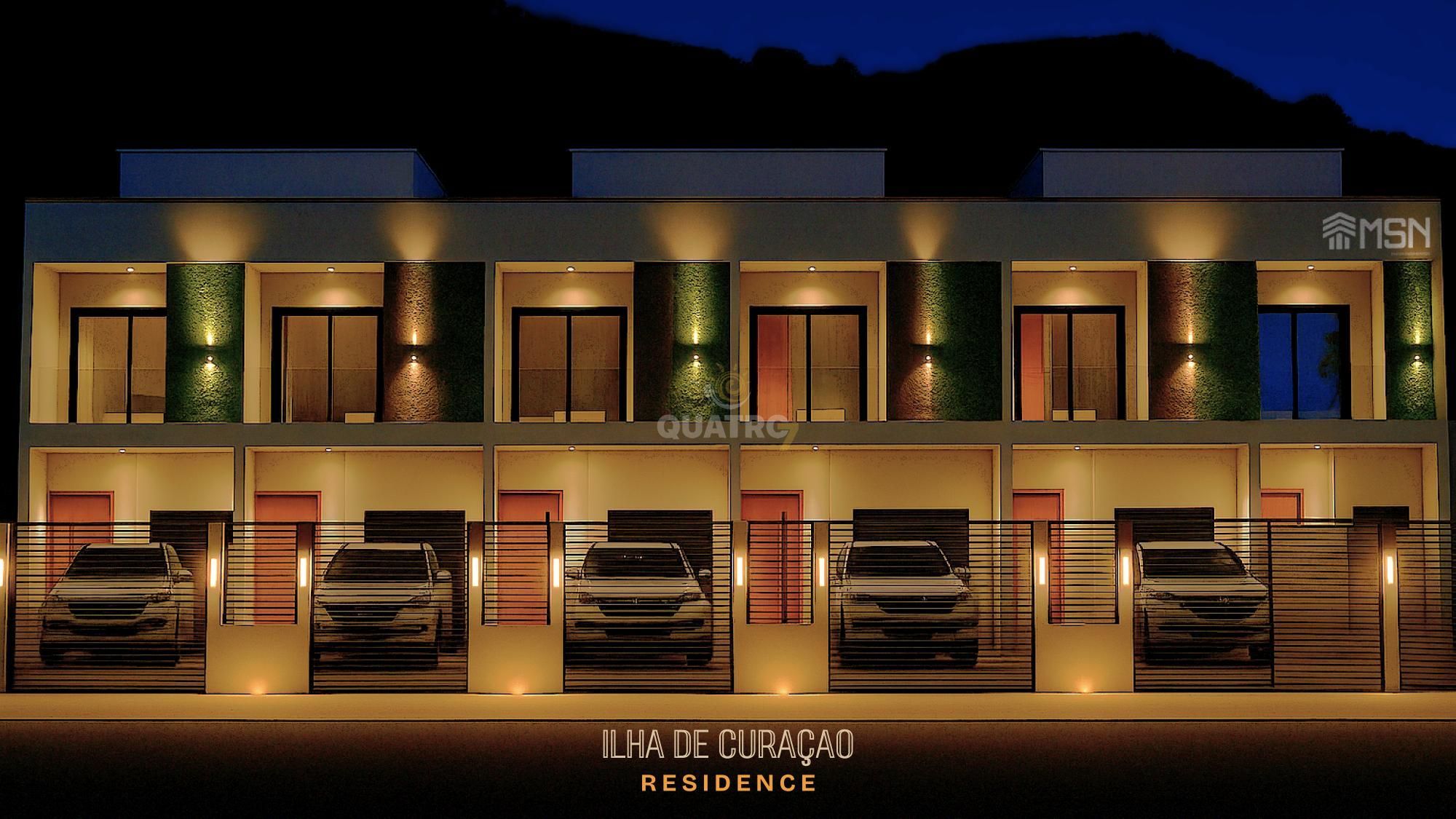 Sobrado à venda  no Zimbros - Bombinhas, SC. Imóveis