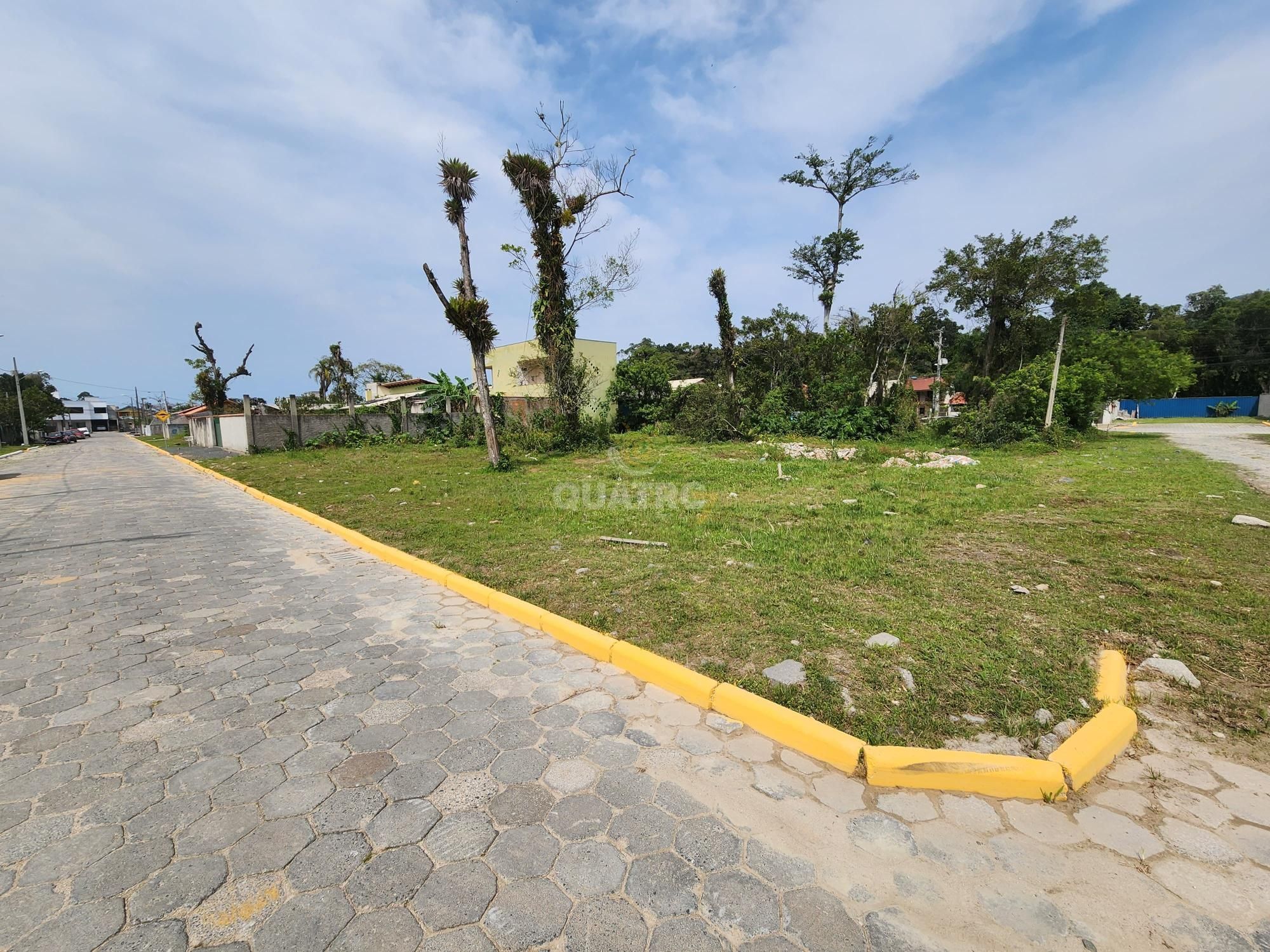 Terreno/Lote  venda  no Zimbros - Bombinhas, SC. Imveis