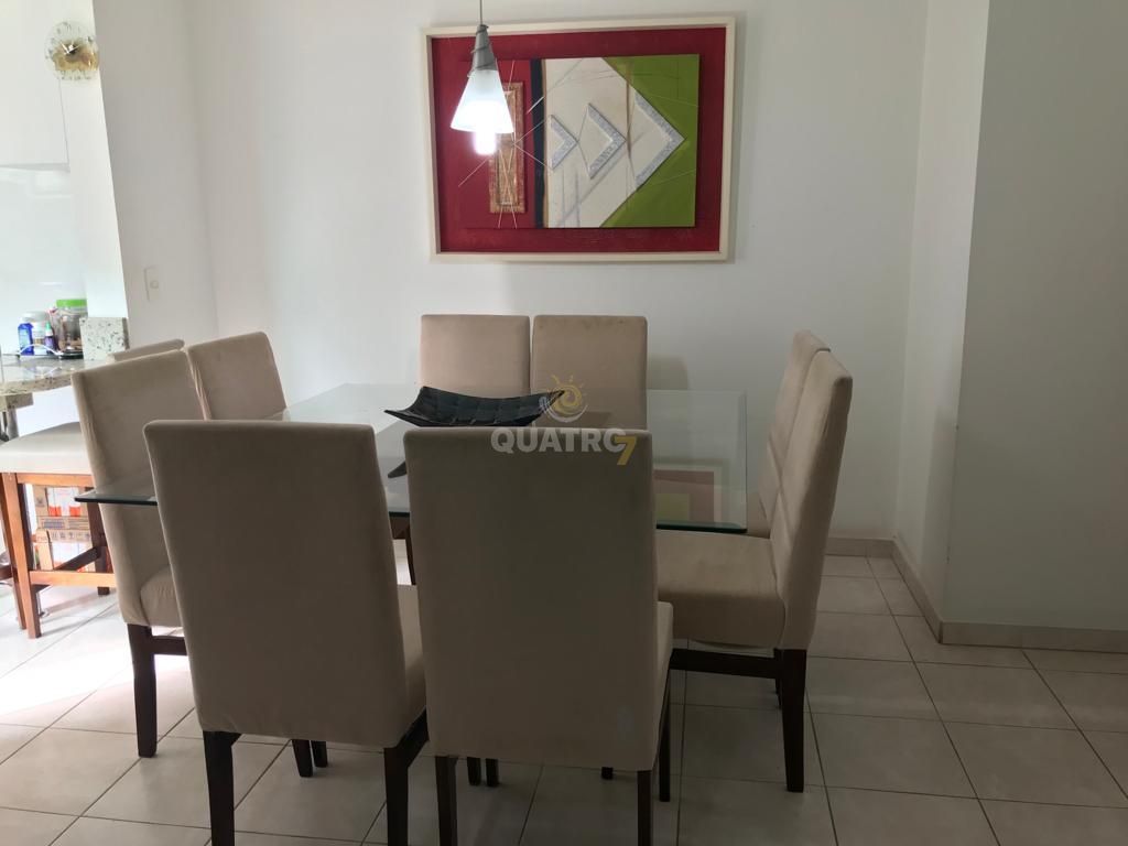 Apartamento à venda com 2 quartos, 70m² - Foto 5