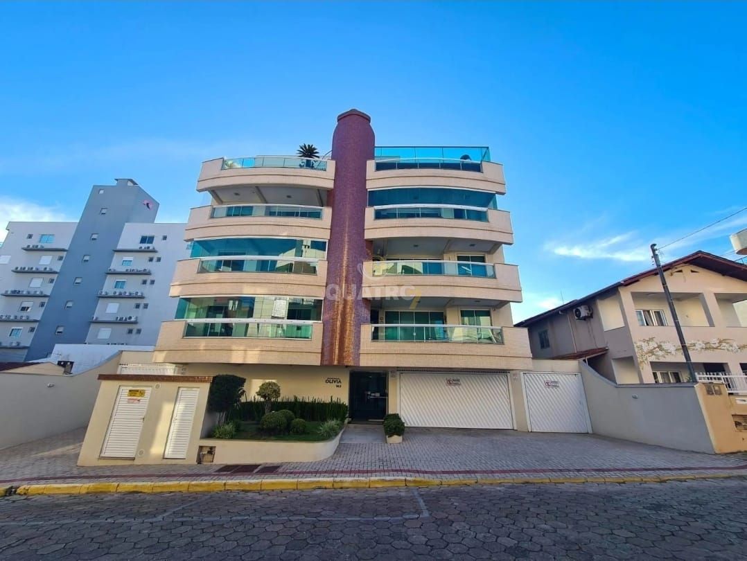 Apartamento para alugar  no Bombas - Bombinhas, SC. Imóveis
