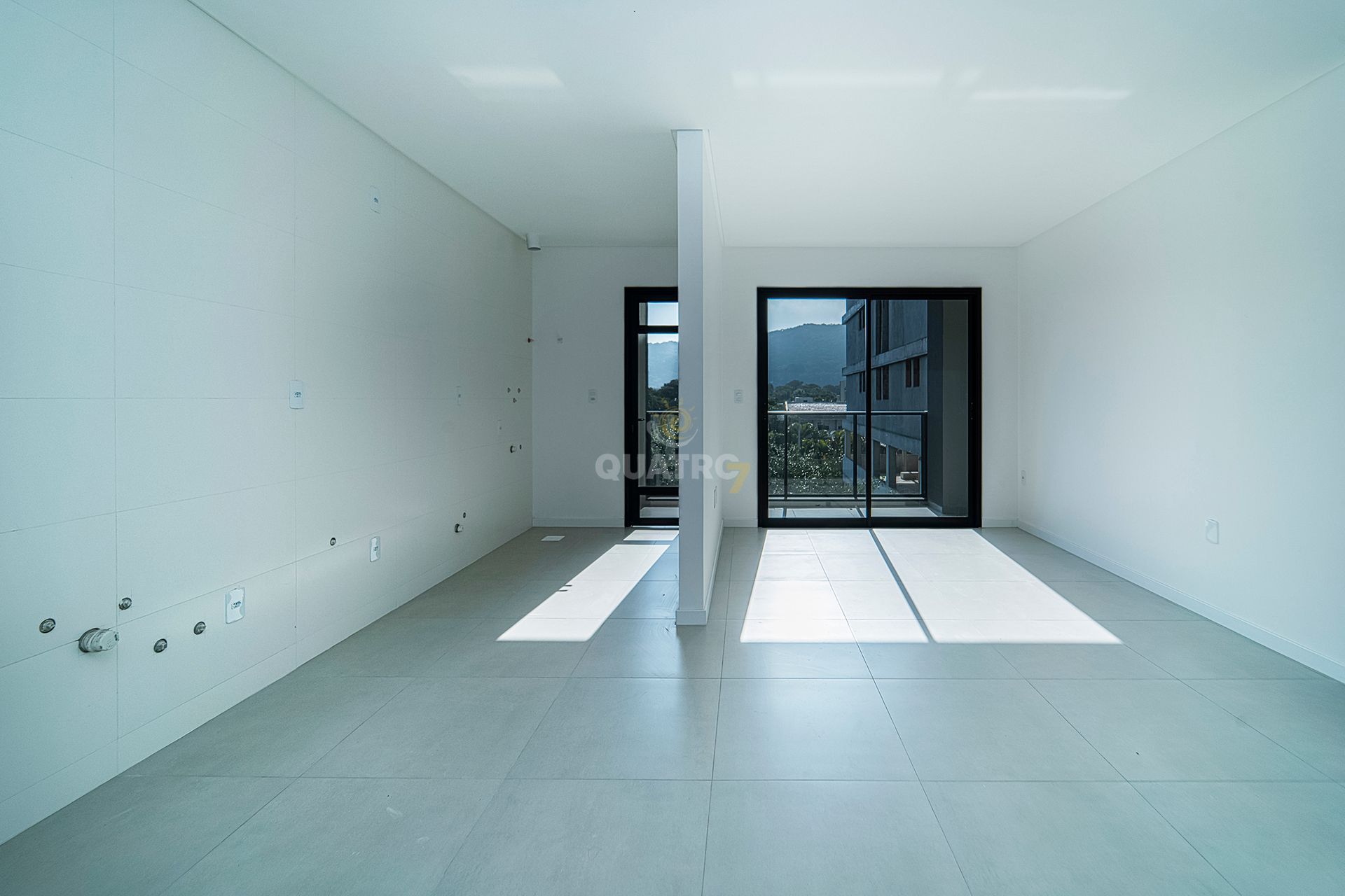 Apartamento, 2 quartos, 77 m² - Foto 1