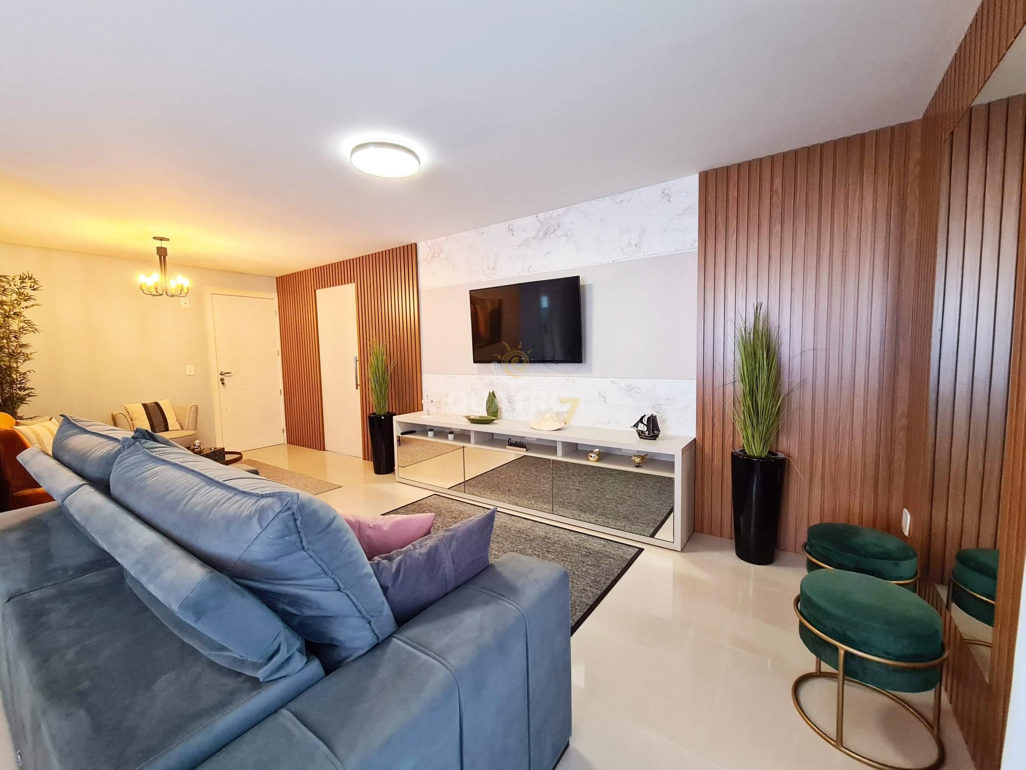 Cobertura à venda com 3 quartos, 245m² - Foto 2