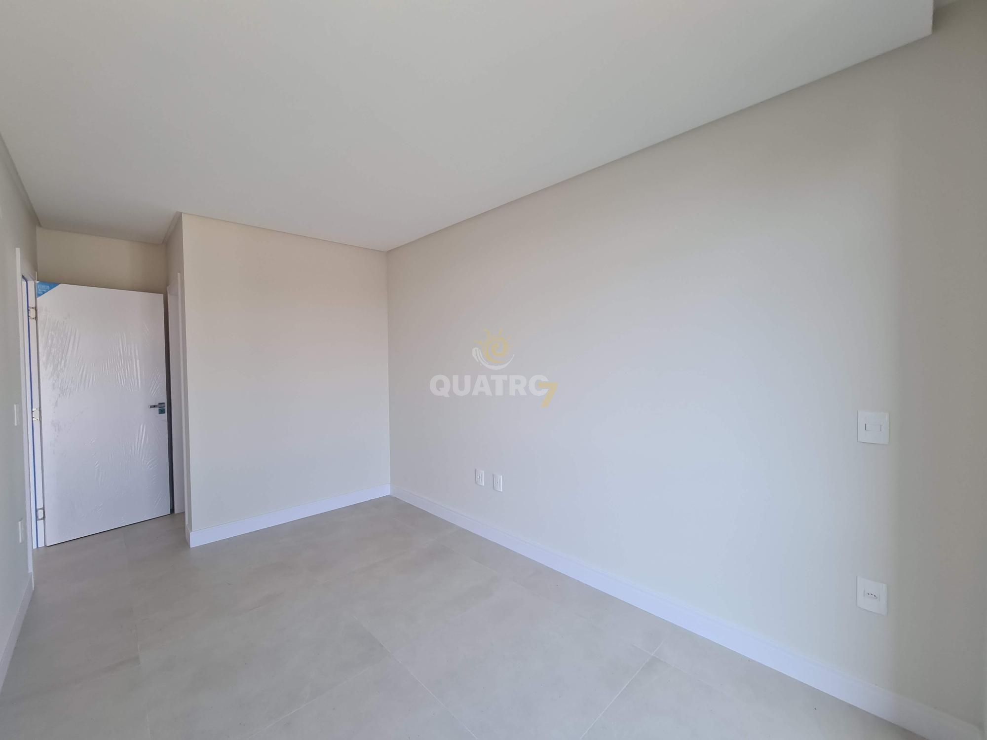 Apartamento à venda com 3 quartos, 209m² - Foto 15