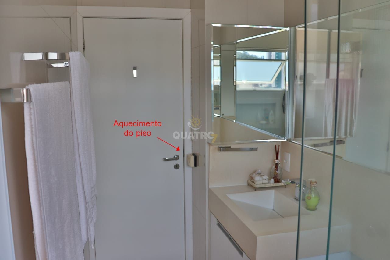 Apartamento à venda com 3 quartos, 162m² - Foto 24