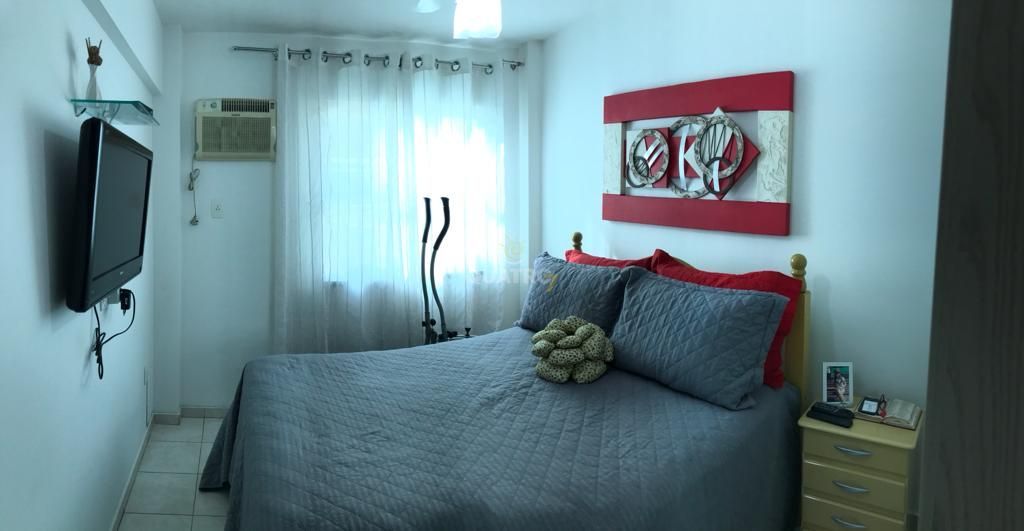 Apartamento à venda com 2 quartos, 70m² - Foto 14