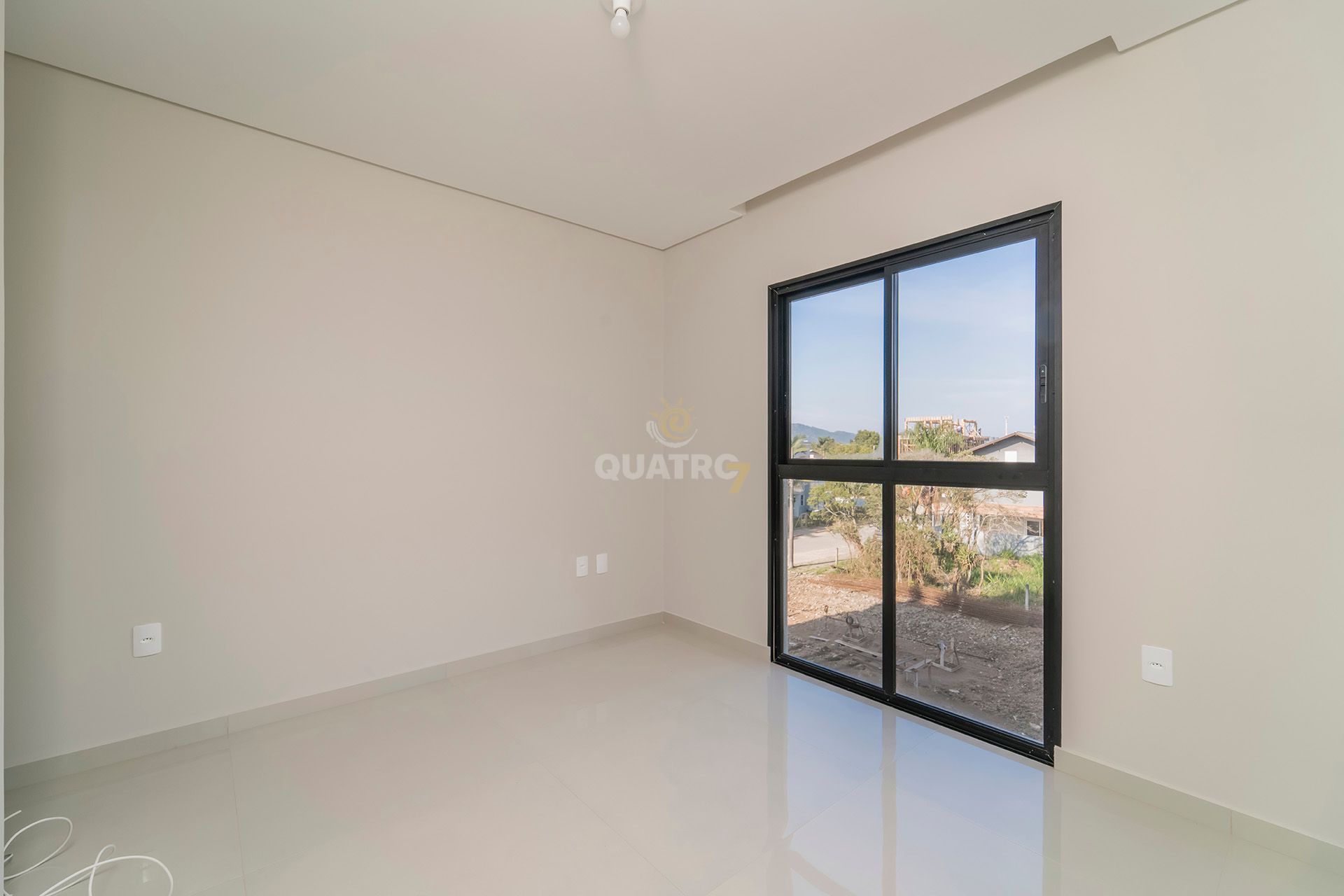 Apartamento à venda com 2 quartos, 78m² - Foto 13