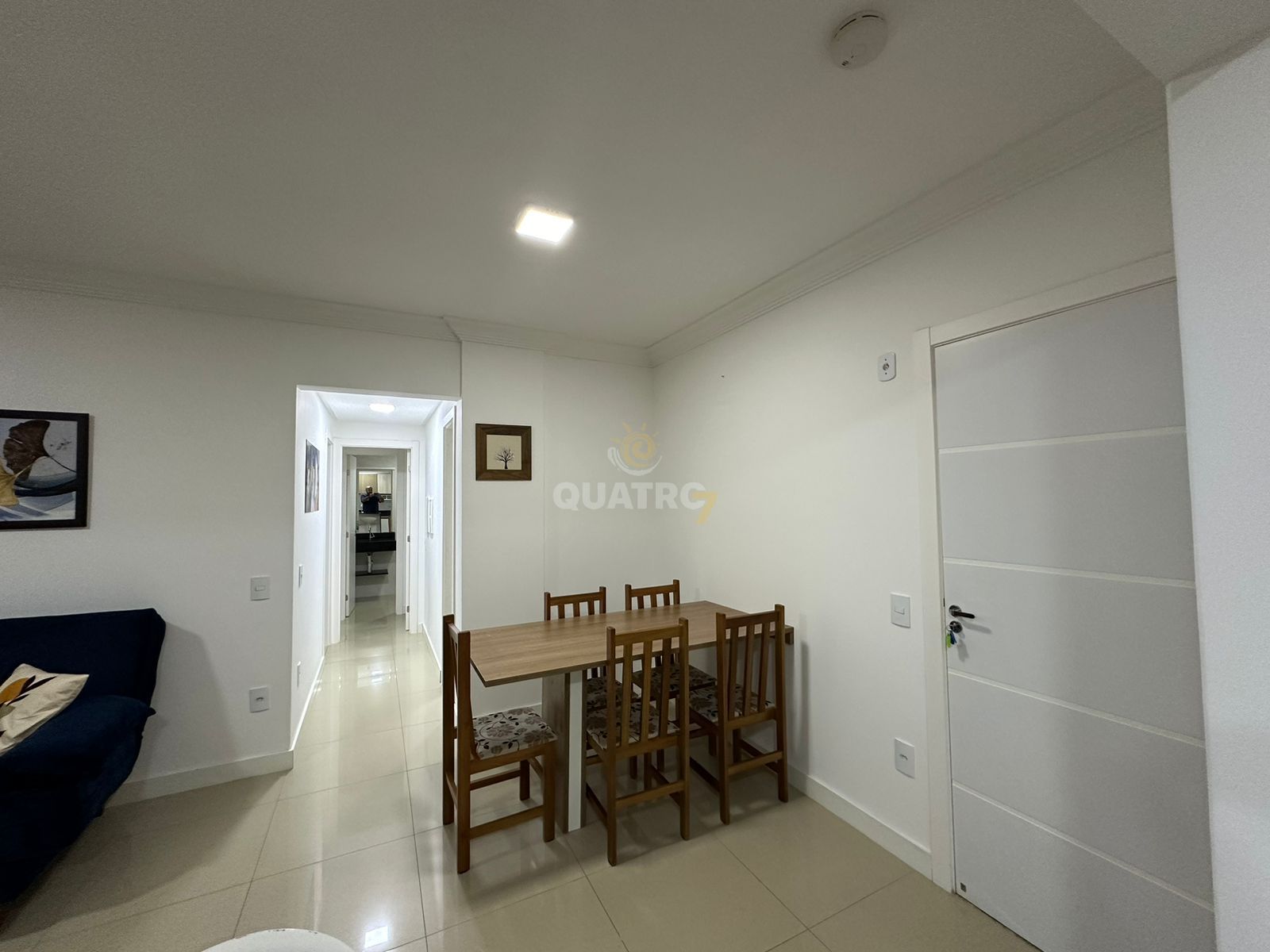 Apartamento à venda com 2 quartos, 70m² - Foto 9