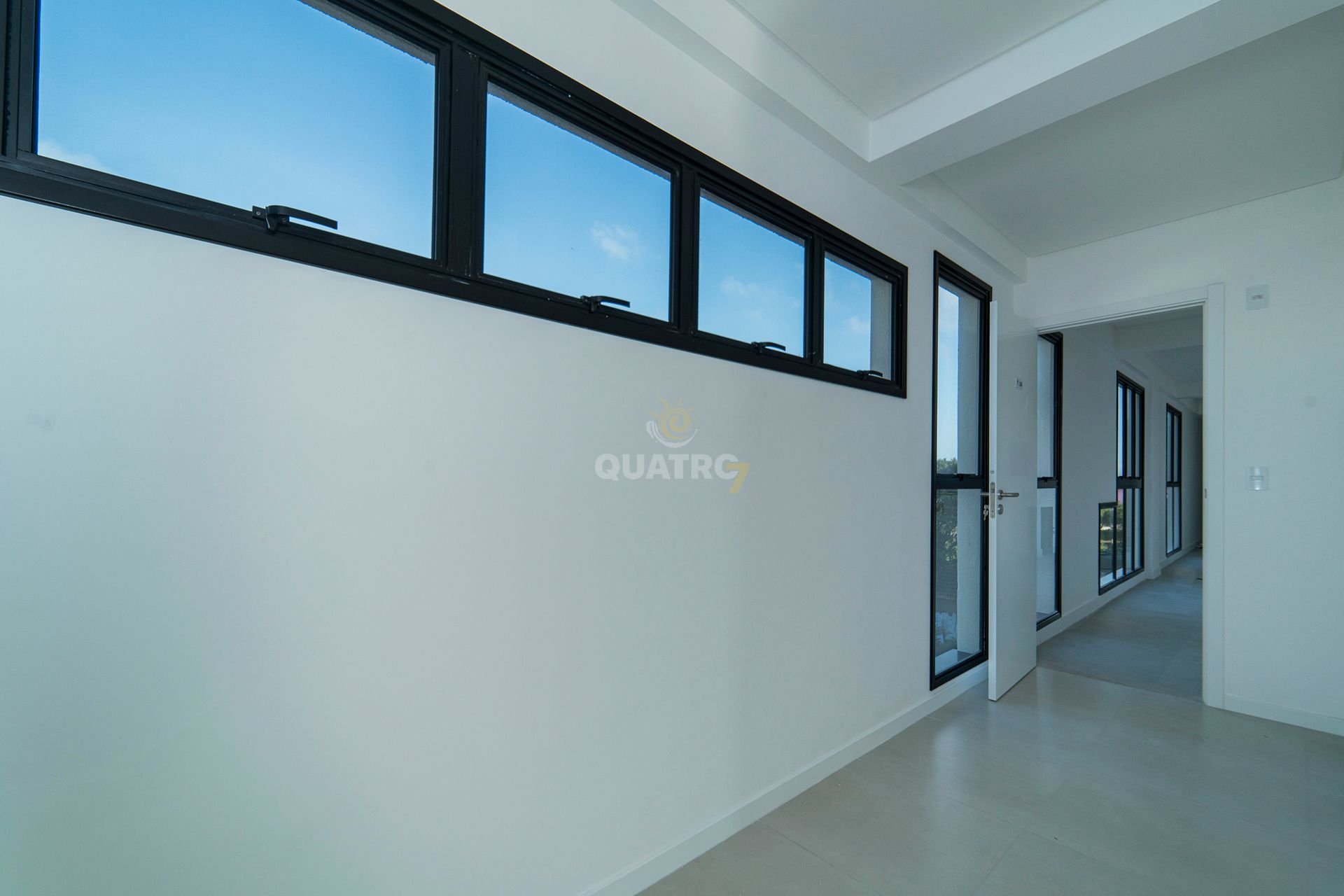 Apartamento à venda com 2 quartos, 77m² - Foto 15