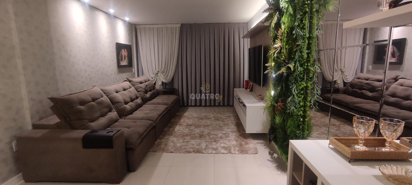 Apartamento à venda com 2 quartos, 80m² - Foto 3