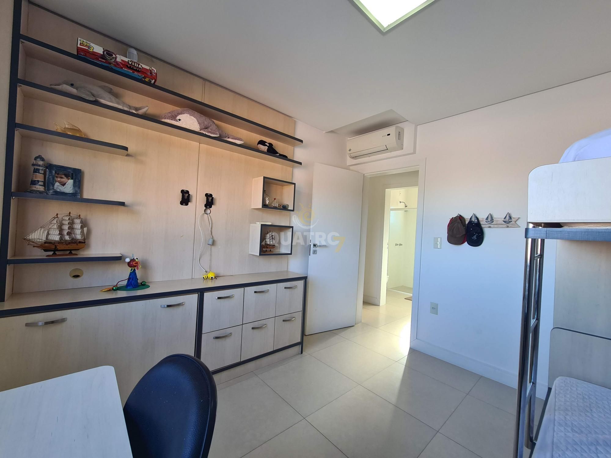 Casa, 5 quartos, 260 m² - Foto 22