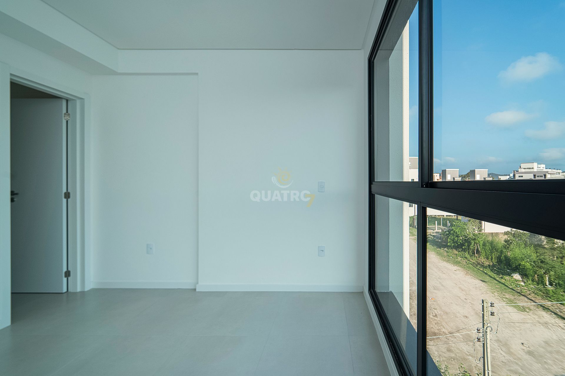 Apartamento à venda com 2 quartos, 77m² - Foto 20