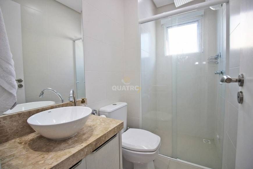 Apartamento à venda com 2 quartos, 70m² - Foto 15