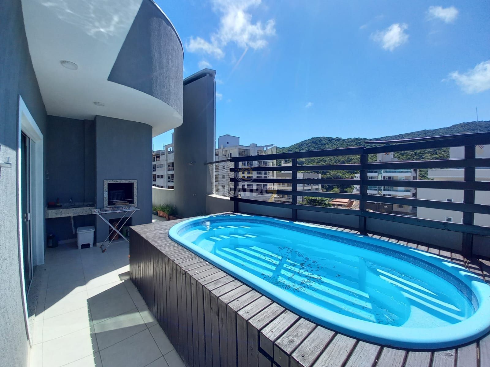 Cobertura, 3 quartos, 193 m² - Foto 3