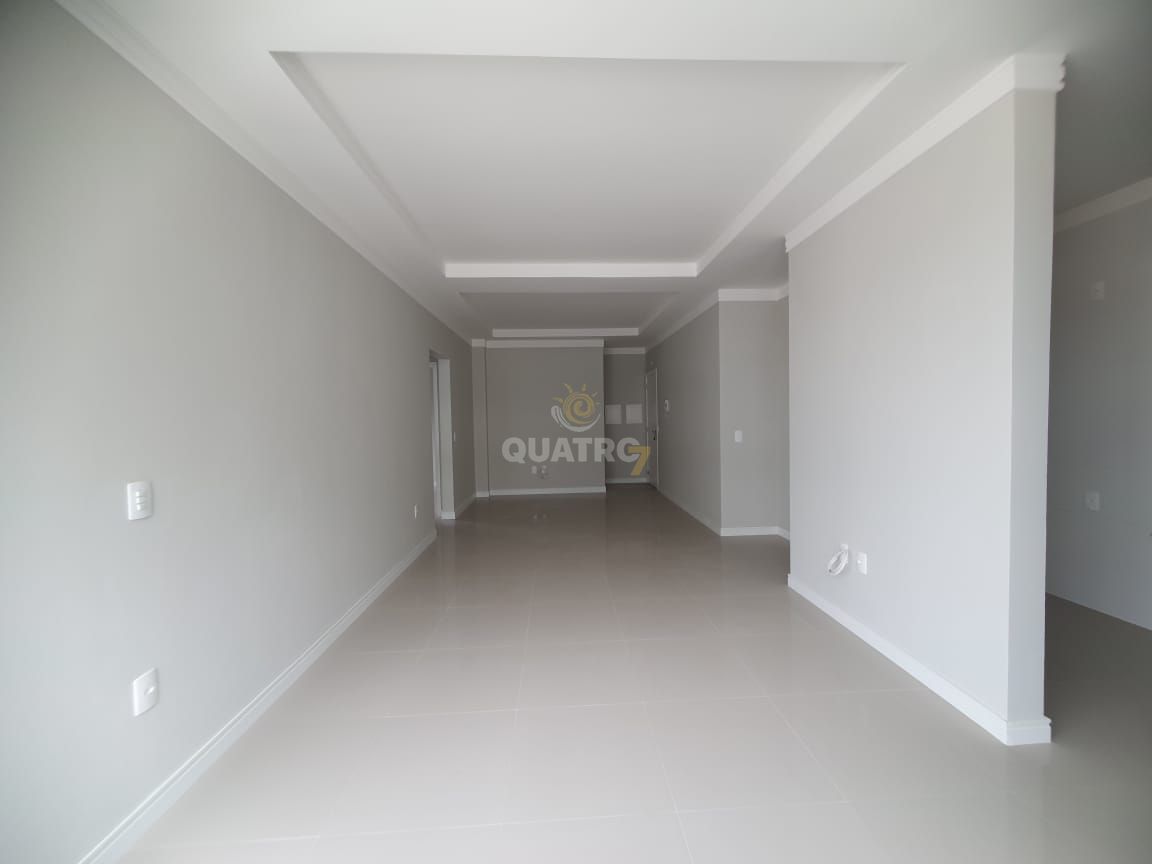 Apartamento à venda com 2 quartos, 80m² - Foto 5