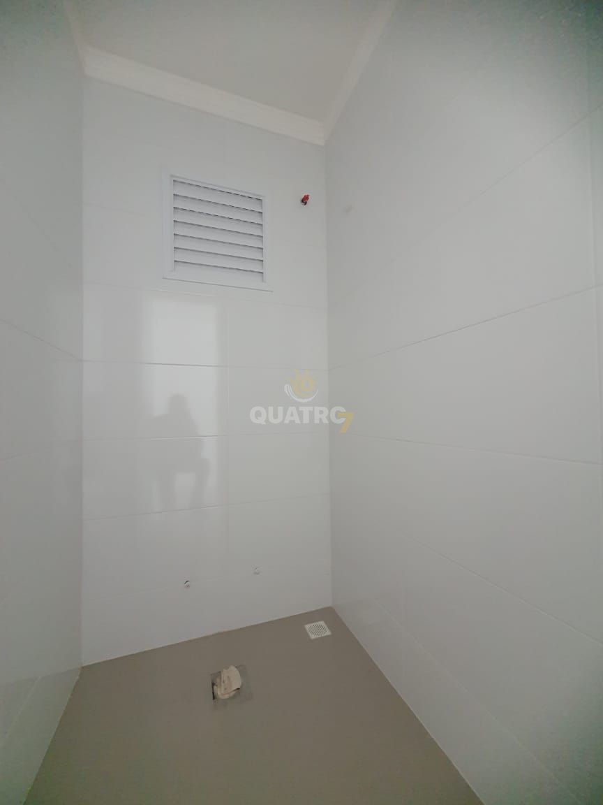 Apartamento à venda com 2 quartos, 80m² - Foto 9