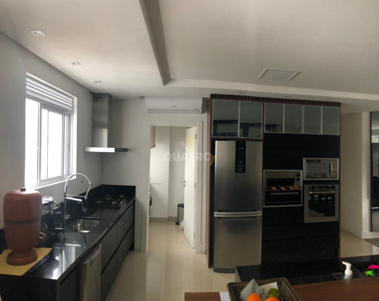 Apartamento à venda com 4 quartos, 150m² - Foto 34