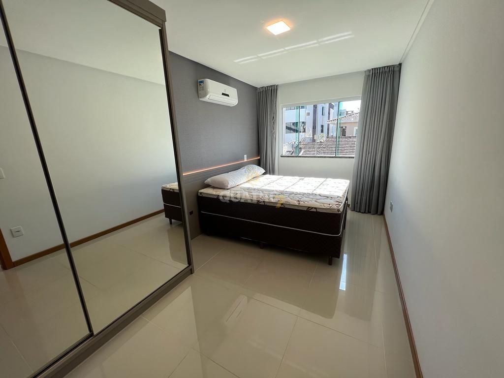 Apartamento à venda com 2 quartos, 75m² - Foto 15