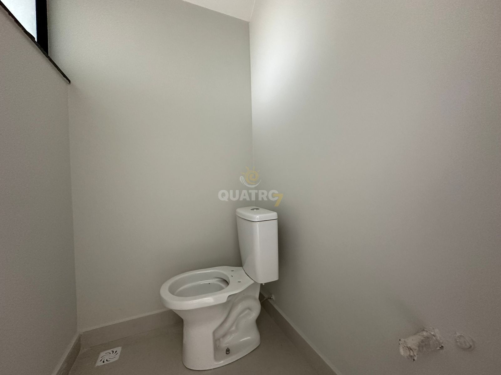 Casa à venda com 2 quartos, 80m² - Foto 17