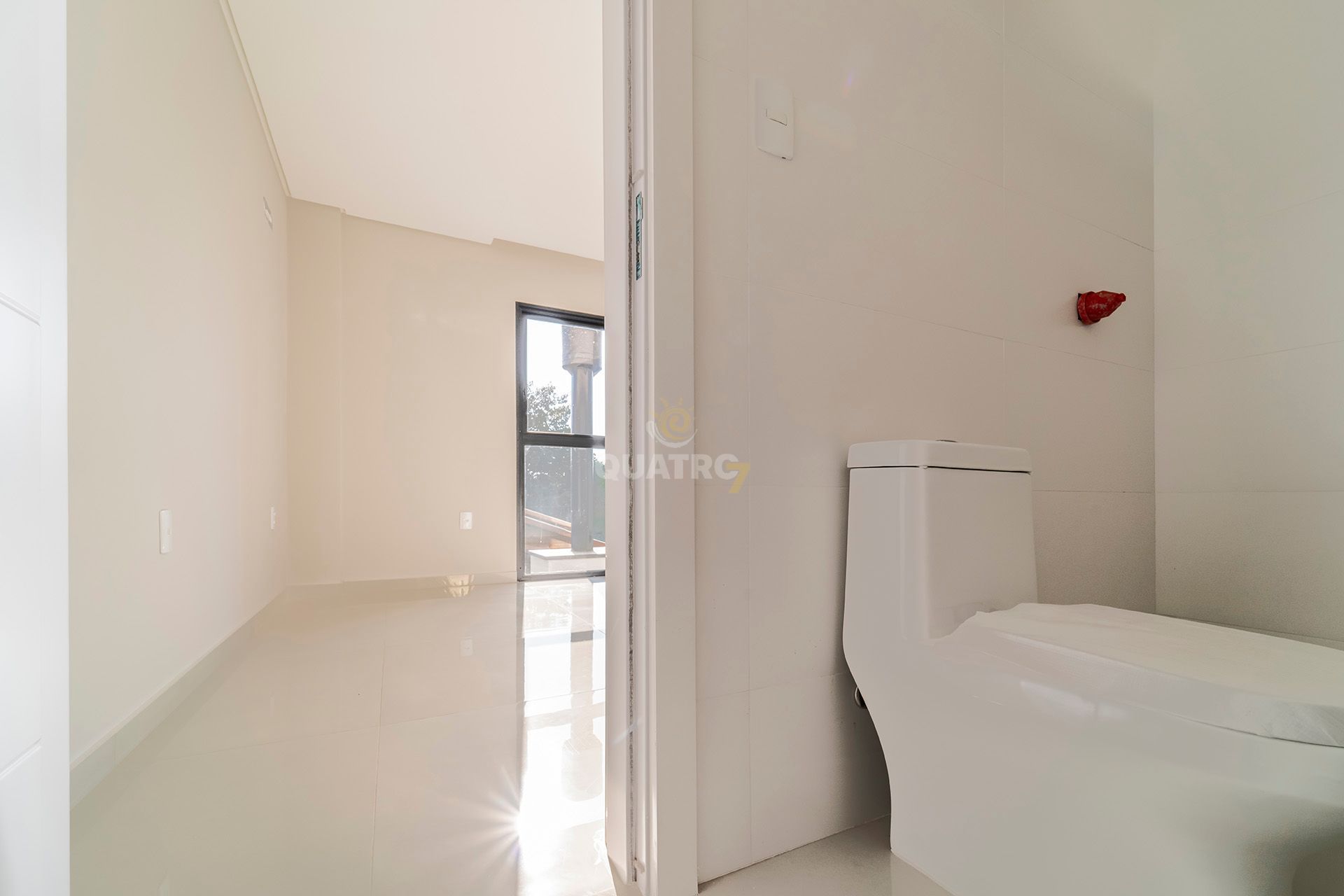 Apartamento à venda com 2 quartos, 70m² - Foto 18