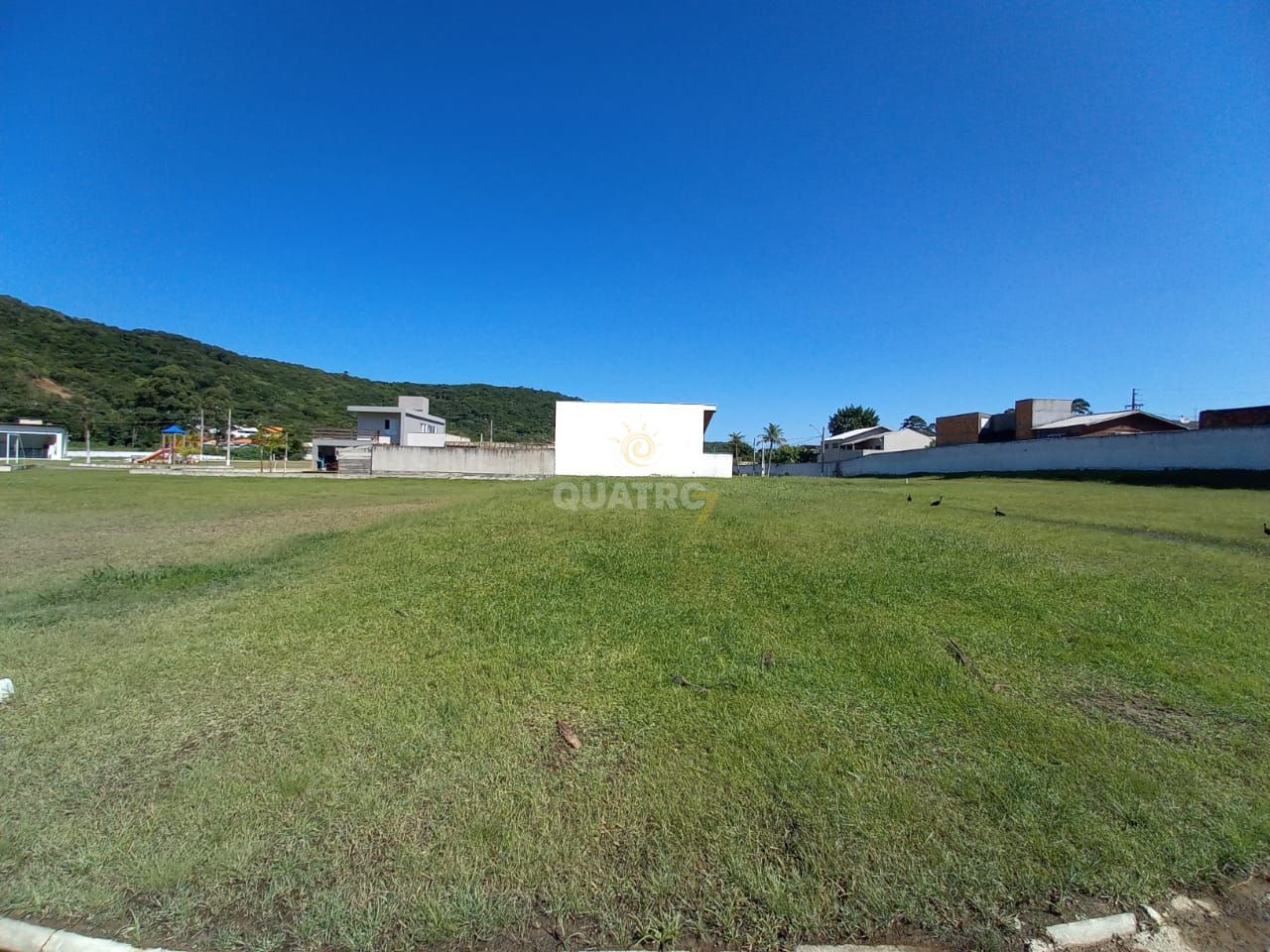 Terreno à venda, 360m² - Foto 1