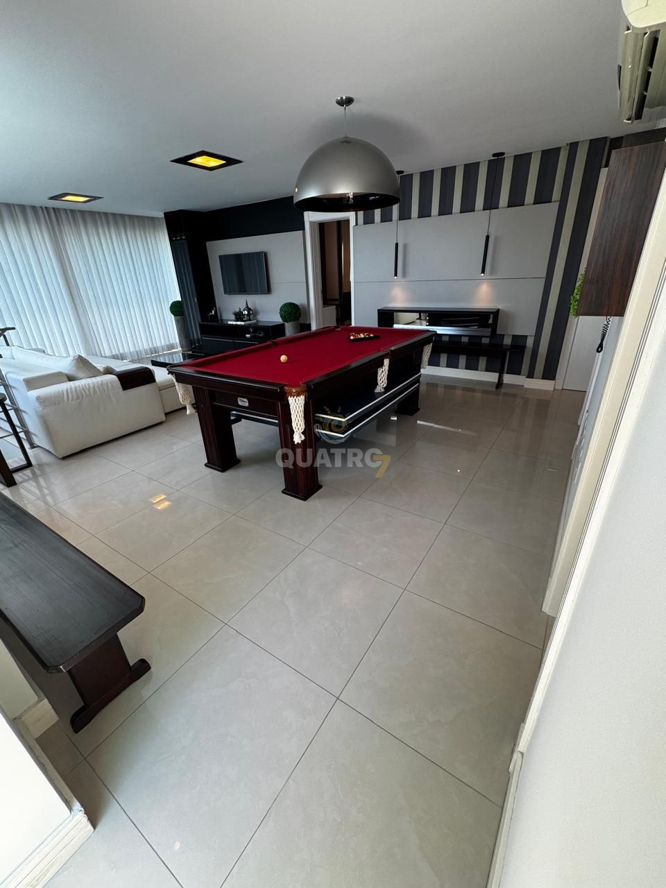 Cobertura com 5 Dormitórios à venda, 350 m² por R$ 5.000.000,00 Cobertura com 5 Dormitórios à venda, 350 m² por R$ 5.000.000,00