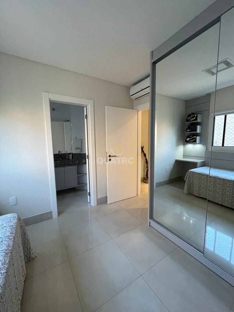 Apartamento à venda com 3 quartos, 124m² - Foto 3