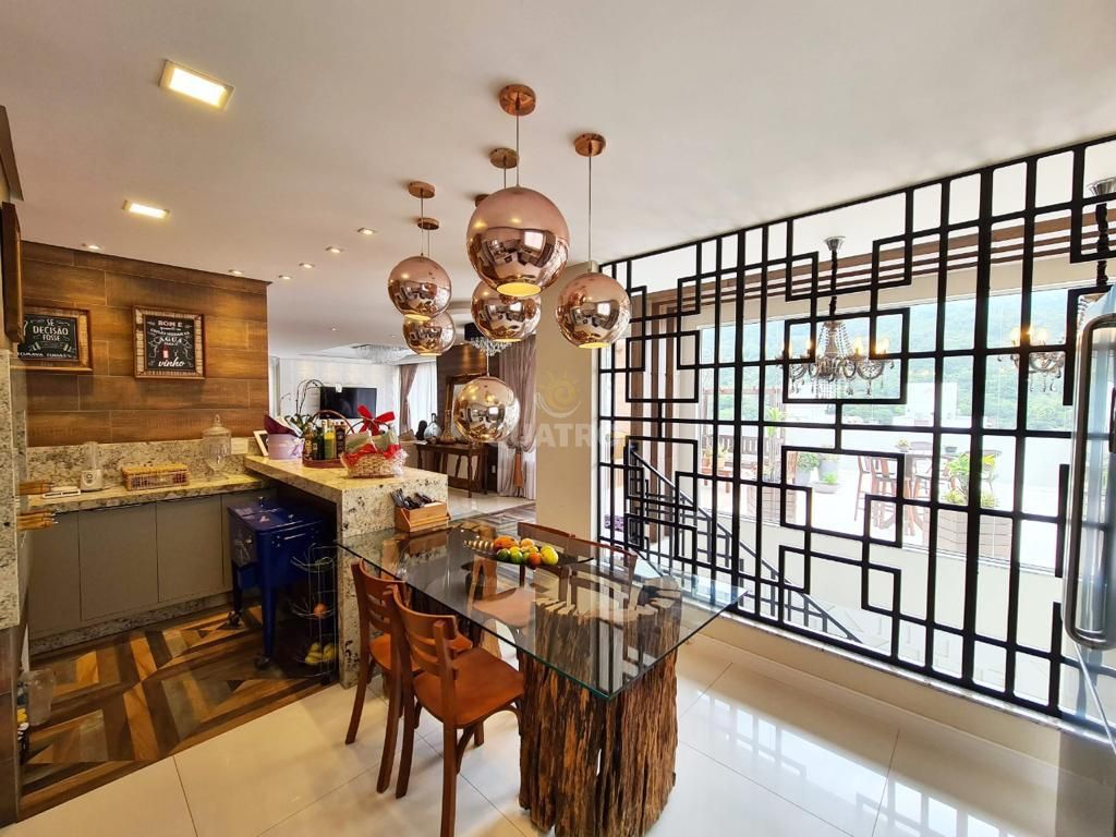 Cobertura, 3 quartos, 210 m² - Foto 9