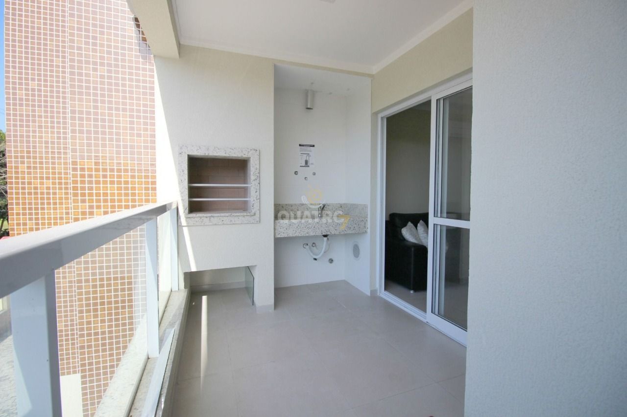 Apartamento à venda com 2 quartos, 71m² - Foto 1