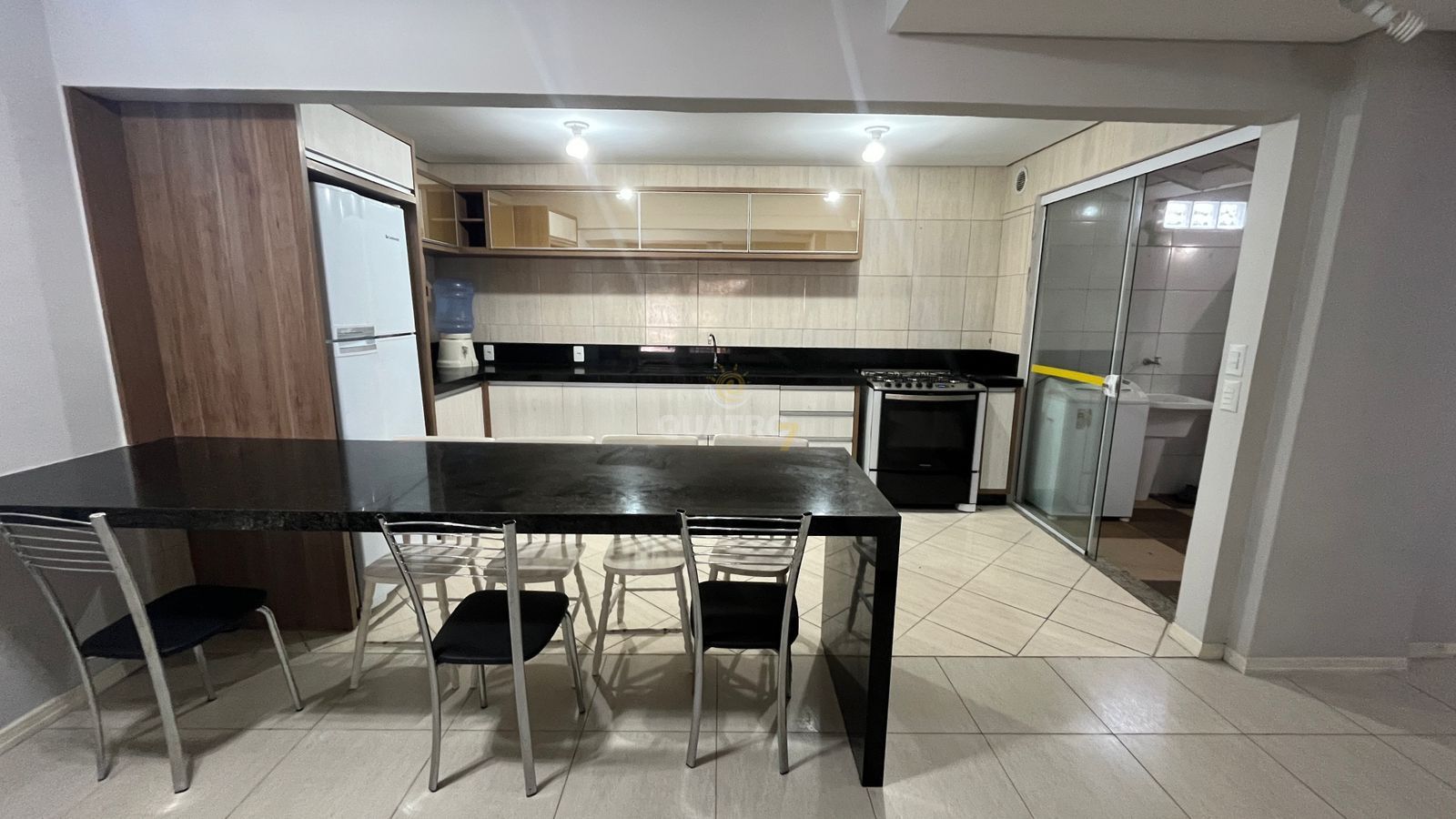 Apartamento à venda com 2 quartos, 96m² - Foto 5