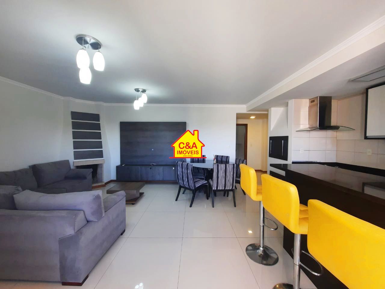 Apartamento  venda  no Centro - Alegrete, RS. Imveis