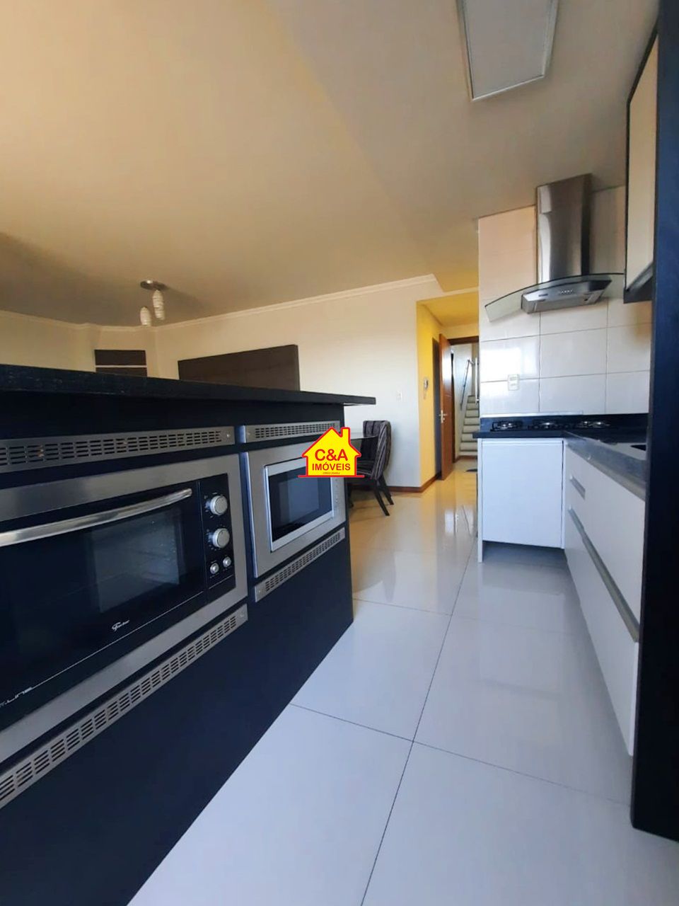 Apartamento à venda com 3 quartos, 98m² - Foto 12