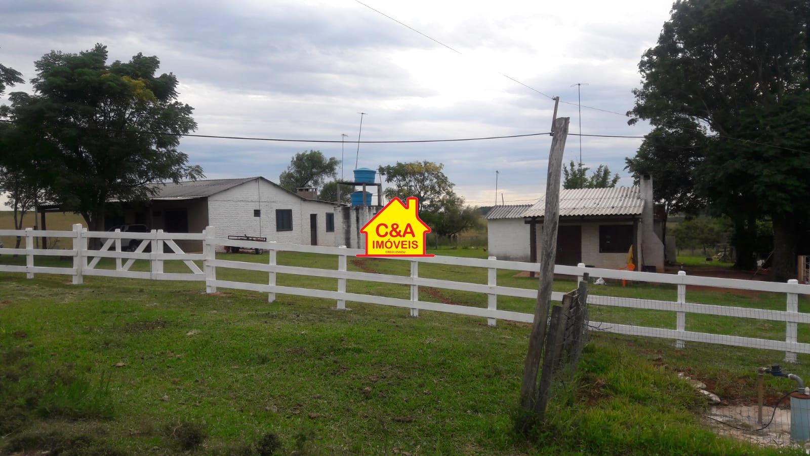 Fazenda à venda com 2 quartos, 120000m² - Foto 14