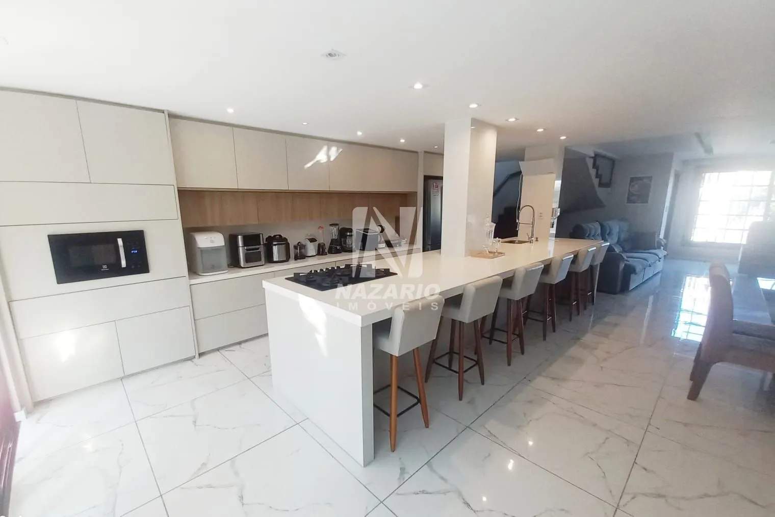 Sobrado, 3 quartos, 279 m² - Foto 8