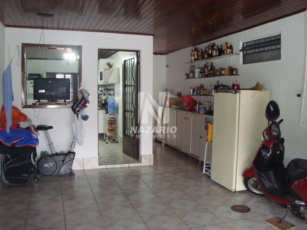 Casa à venda com 2 quartos, 90m² - Foto 11