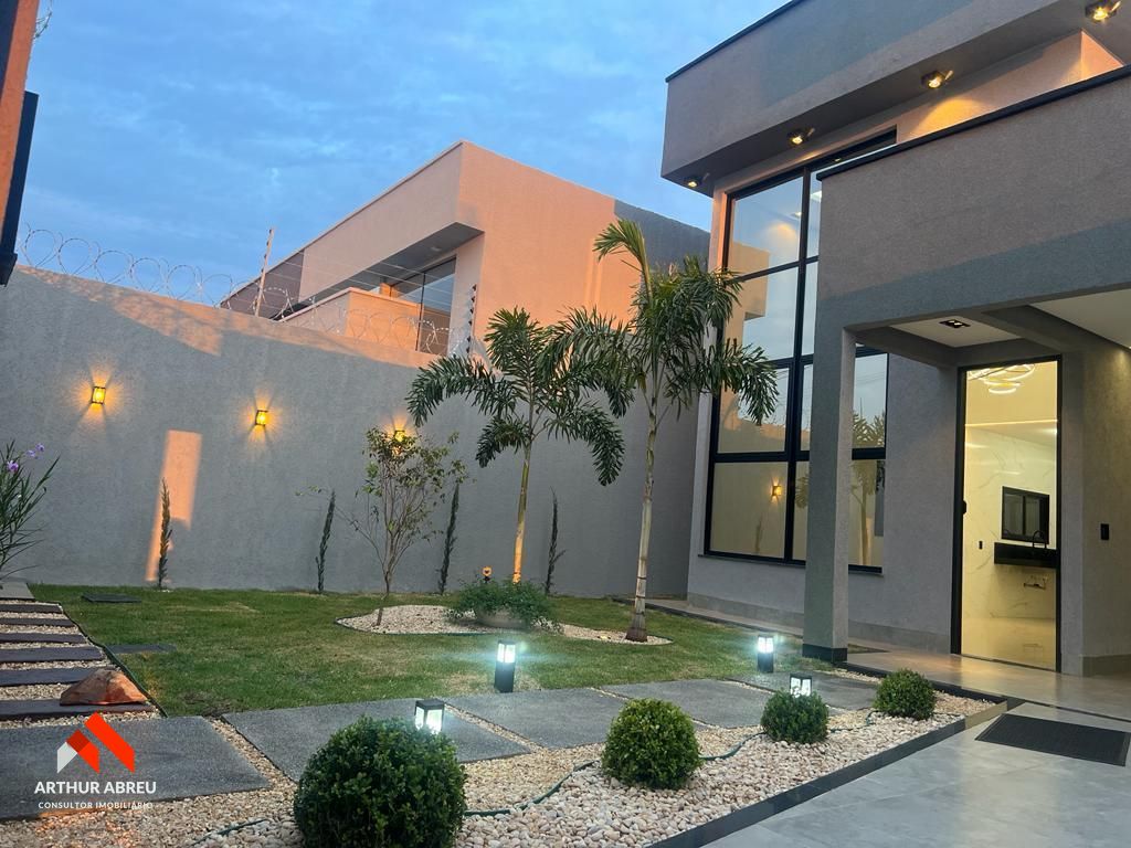 Casa à venda com 3 quartos, 173m² - Foto 1