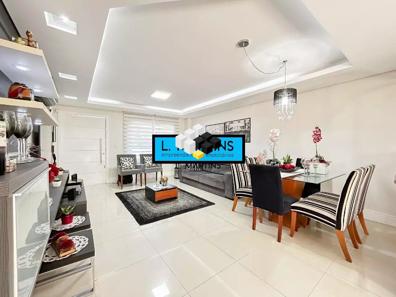 Casa à venda com 3 quartos, 174m² - Foto 6