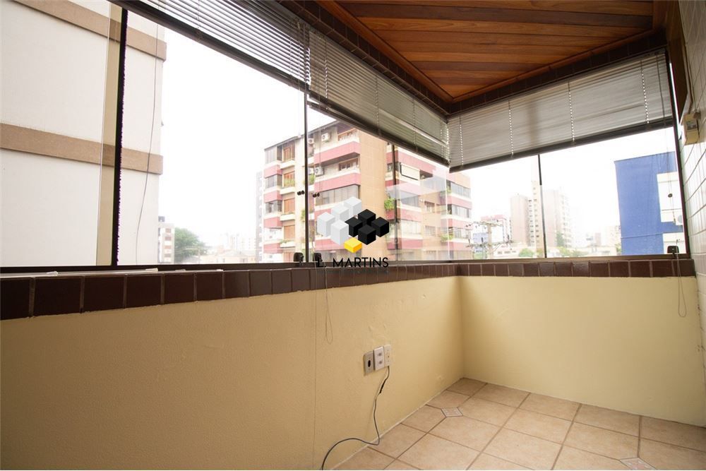 Apartamento à venda com 3 quartos, 158m² - Foto 14