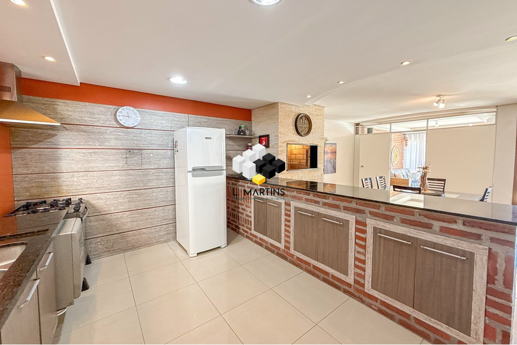 Casa, 3 quartos, 210 m² - Foto 62