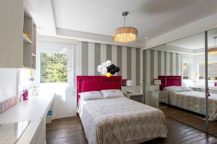 Casa de Condomínio de 5 quartos, 458m² no bairro Pedra Redonda, em Porto Alegre | Eu Corretor