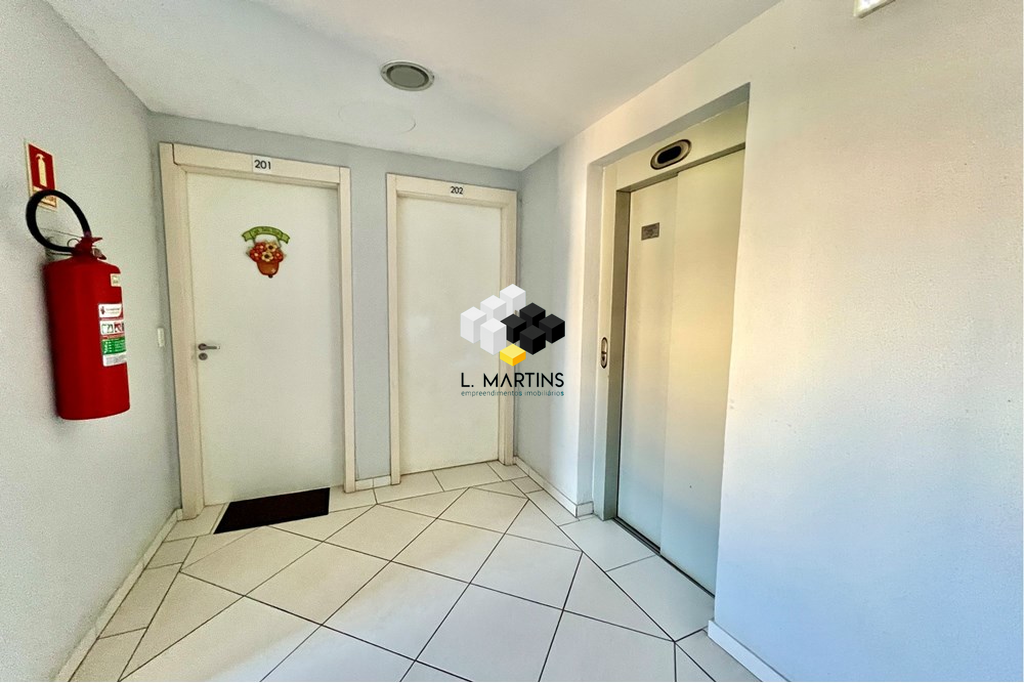 Apartamento com 2 Dormitórios à venda, 54 m² por R$ 219.000,00 Apartamento com 2 Dormitórios à venda, 54 m² por R$ 219.000,00